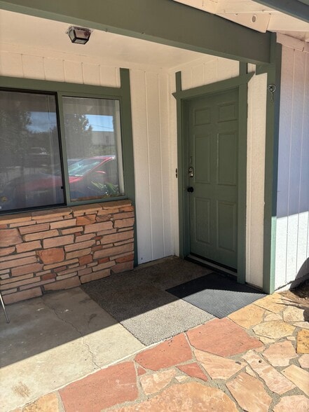 Building Photo - 8320 E Sommer Dr