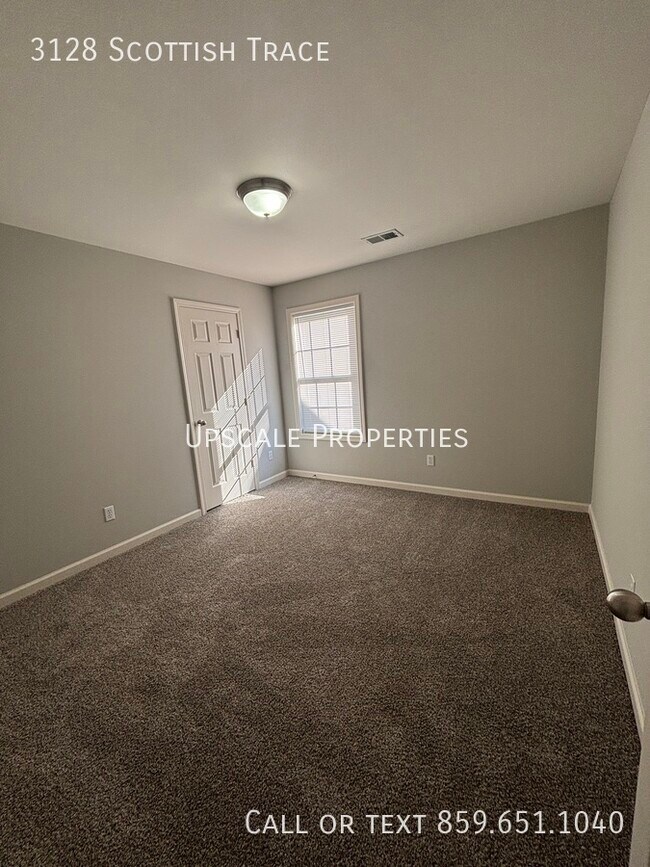 Building Photo - 3128 Scottish Trace