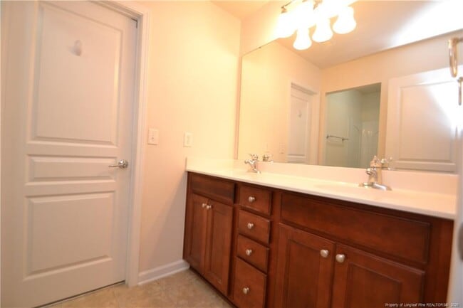 Building Photo - 2031 Addenbrock Dr
