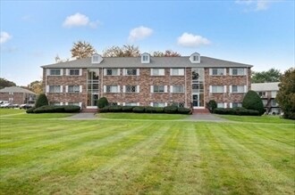 Building Photo - 4 Fernview Ave