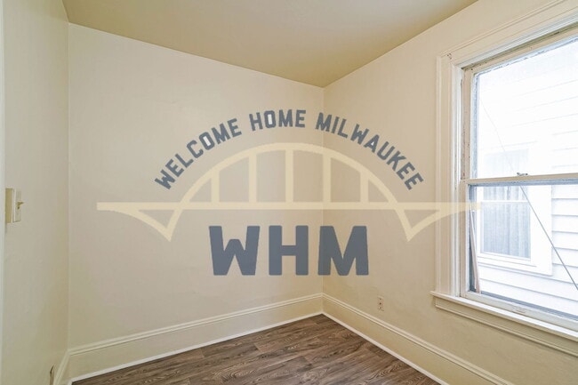 Building Photo - 2934 N Bremen St