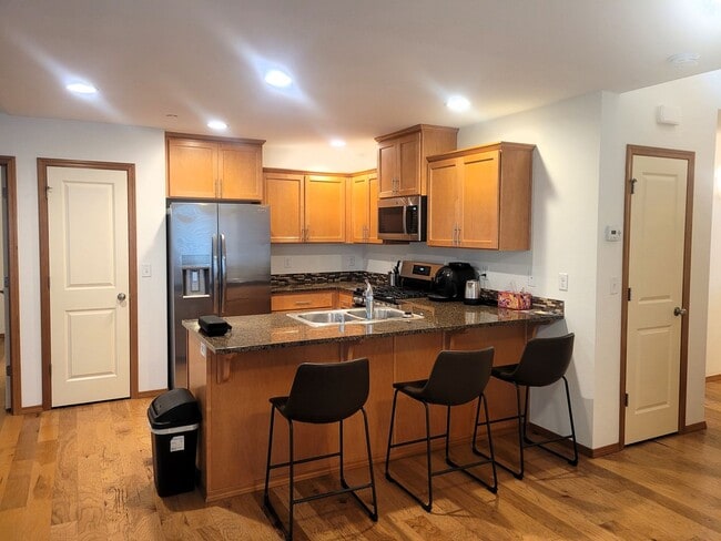 Building Photo - Three Bedroom House In Cordata - Kodiak