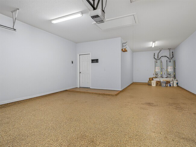 Building Photo - 27215 Symphony Creek Ln