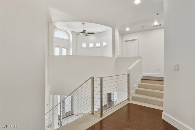 Building Photo - 5101 Mountain Foliage Dr