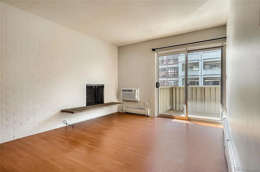 Building Photo - 4110 Hale Pkwy