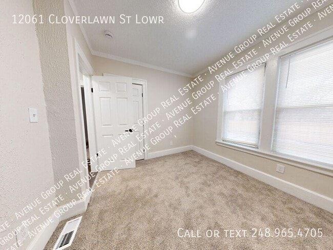 Building Photo - 12061 Cloverlawn Ave