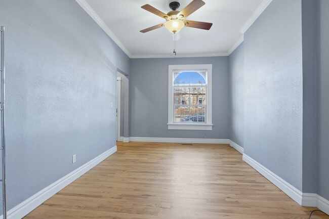 Building Photo - 1032 28th St