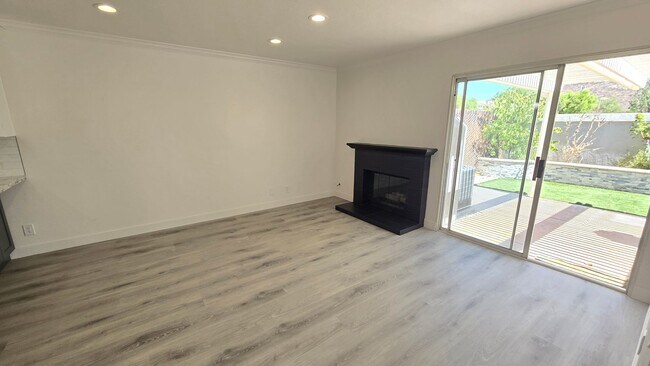 Building Photo - 2145 Cedar Glen Dr