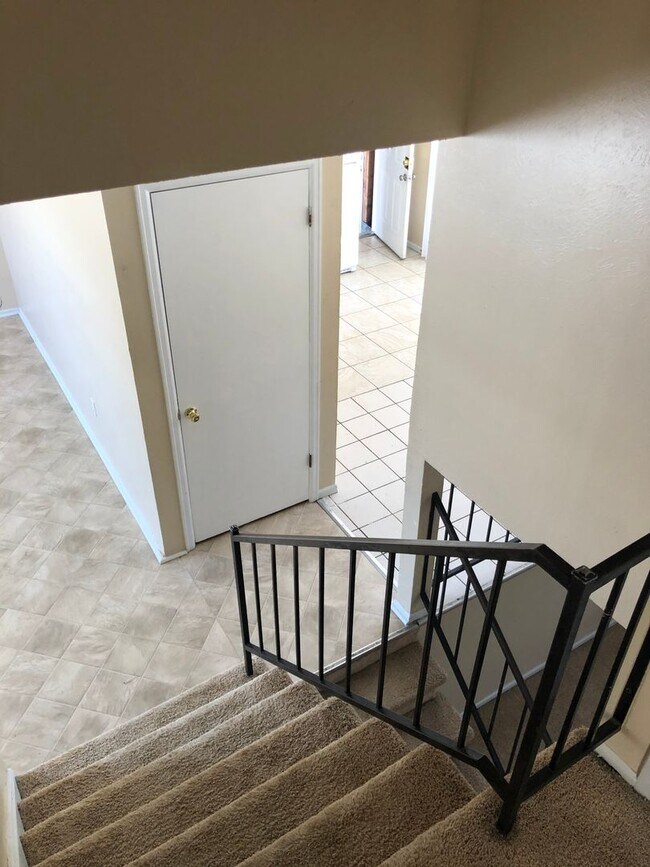 Building Photo - Coming-Soon- 4BR/2BA SINGLE FAMILY HOME