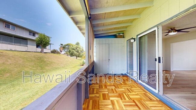 Building Photo - 98-1426 D Kaahumanu St Apt