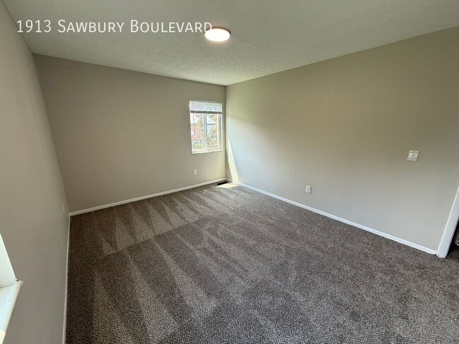 Building Photo - 1913 Sawbury Blvd