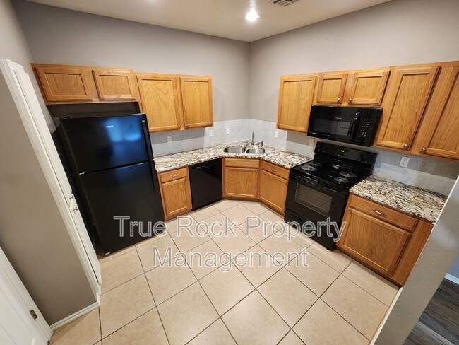 Building Photo - 1406 S Mississippi Ave