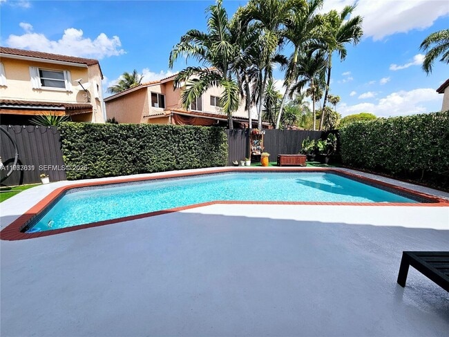 Building Photo - 13217 SW 9th Ln