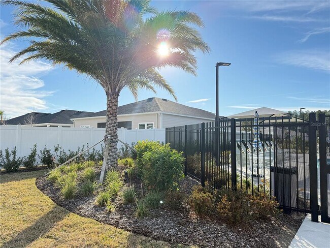 Building Photo - 7656 SW 74th Lp