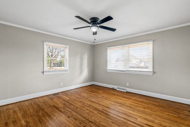 Building Photo - Elon - Large Brick Home, Hardwoods, Granite Counter-Tops, SS Appliances, Fire Place, Carport - Mu...