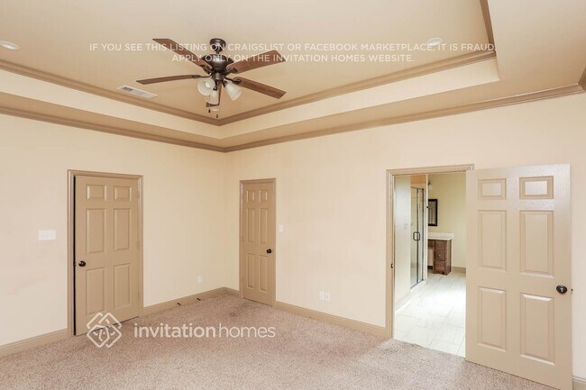 Building Photo - 405 E Aimee St