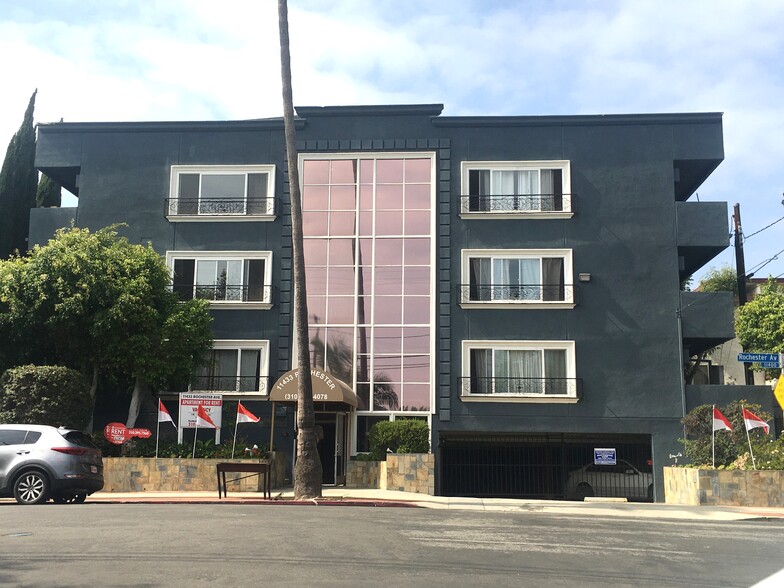 Building Photo - 11433 Rochester Ave