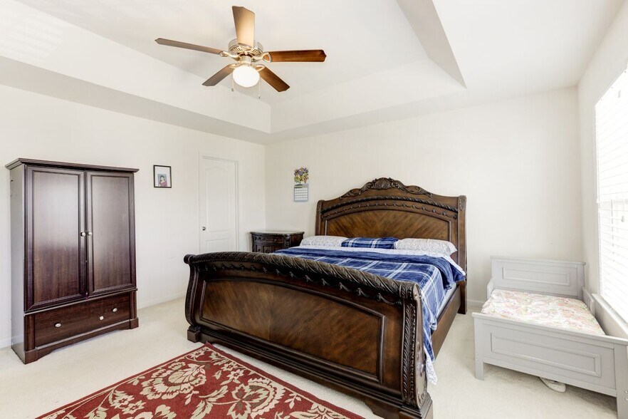 Building Photo - 24690 Capecastle Terrace