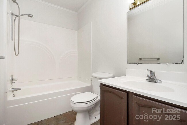 Building Photo - 155 Sunfish Dr