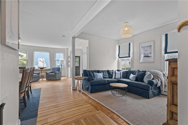 Building Photo - 65 Kingston Ave