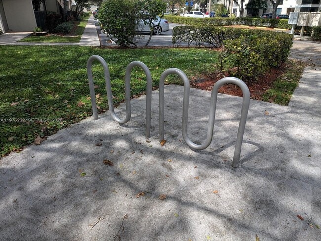 Building Photo - 108 Gardens Dr