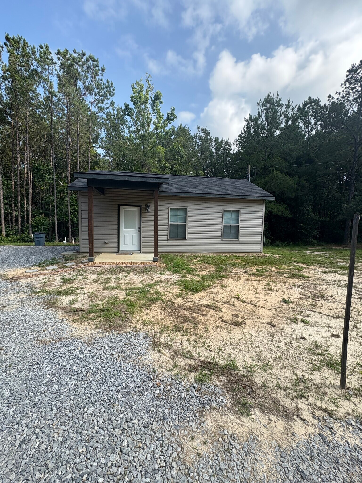 Outside View - 948 Palmer Chapel Rd