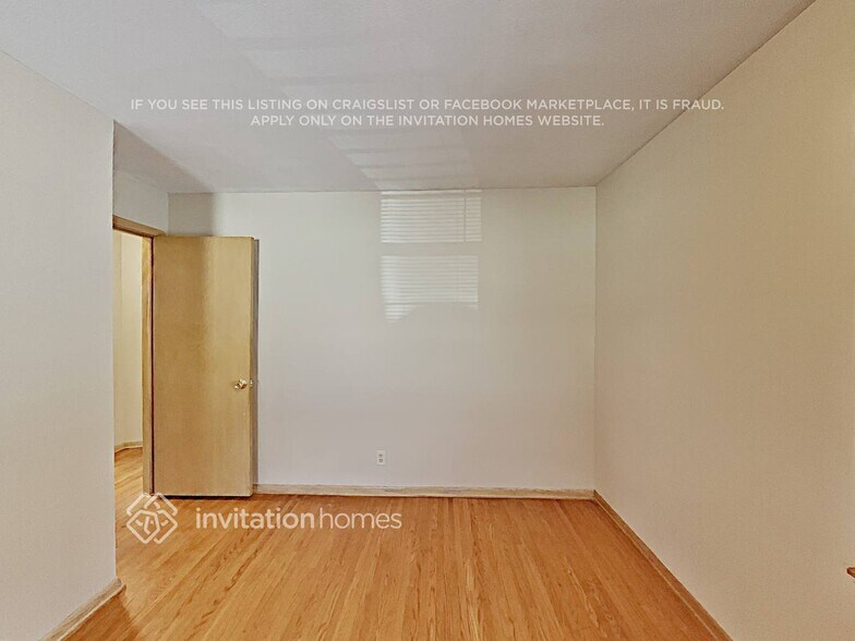 Building Photo - 8221 Bloomington Ave S