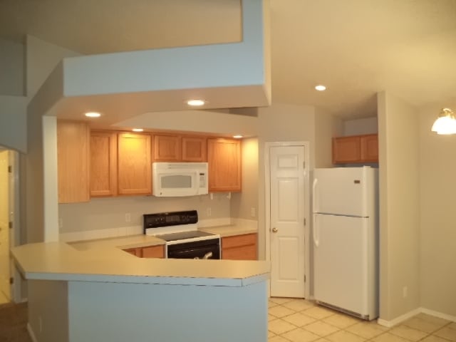 Building Photo - 410 W Mule Ct