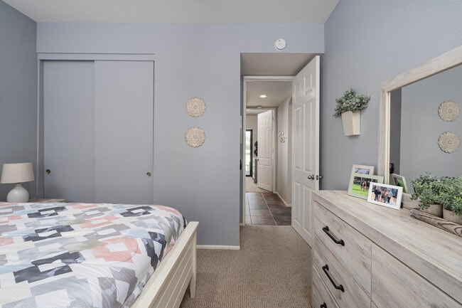 Building Photo - 67232 S Chimayo Dr