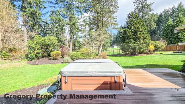 Building Photo - First Time Rental! Newly Remodeled 3bed 2bath Super clean home in top condition. Just under 1 acr...