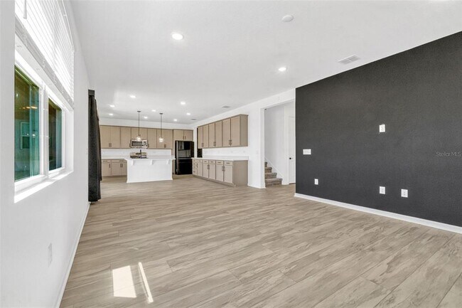 Building Photo - 1003 Sugarwood St