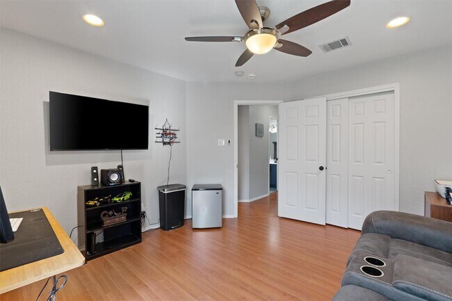 Building Photo - 3937 Eagles Nest St