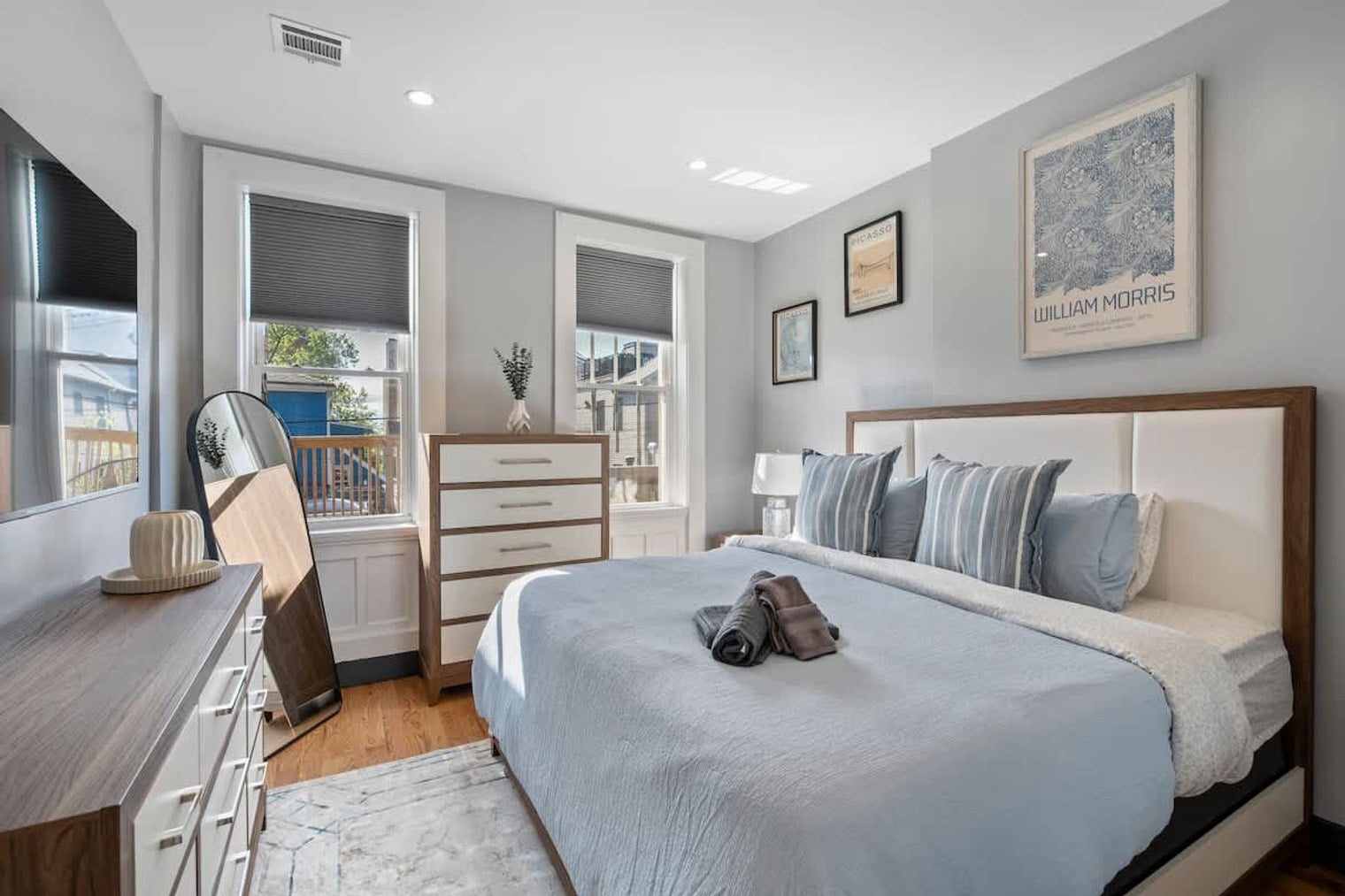 Building Photo - 334 Palisade Ave