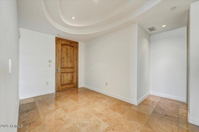 Building Photo - 7181 E Camelback Rd