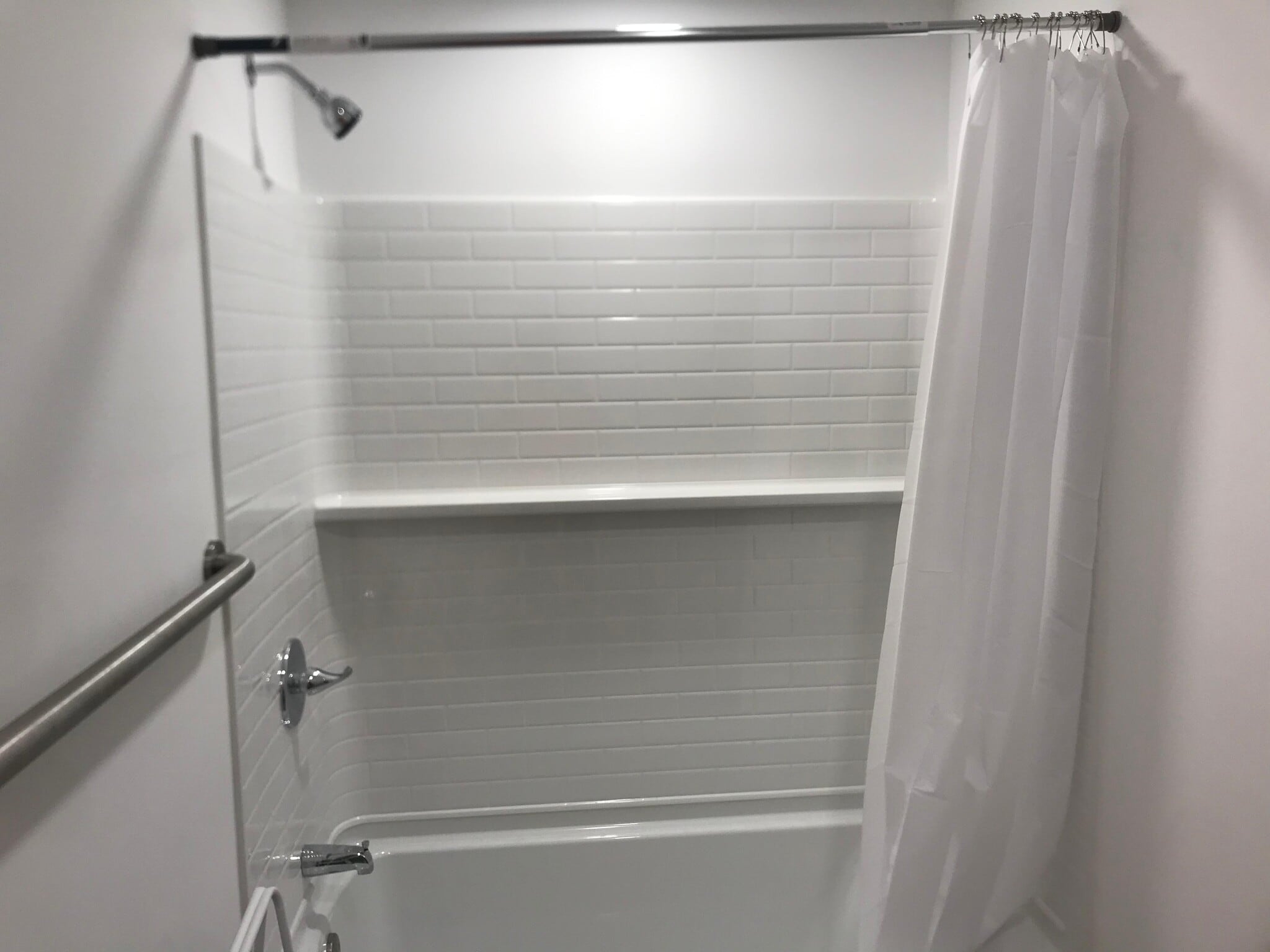 Building Photo - 2398 Tree Vista Ct