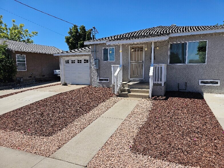 Primary Photo - 7520 San Miguel