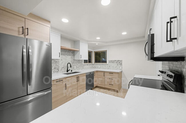 Building Photo - 7727 Jones Ave NW