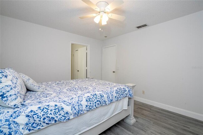 Building Photo - 50989 US-27