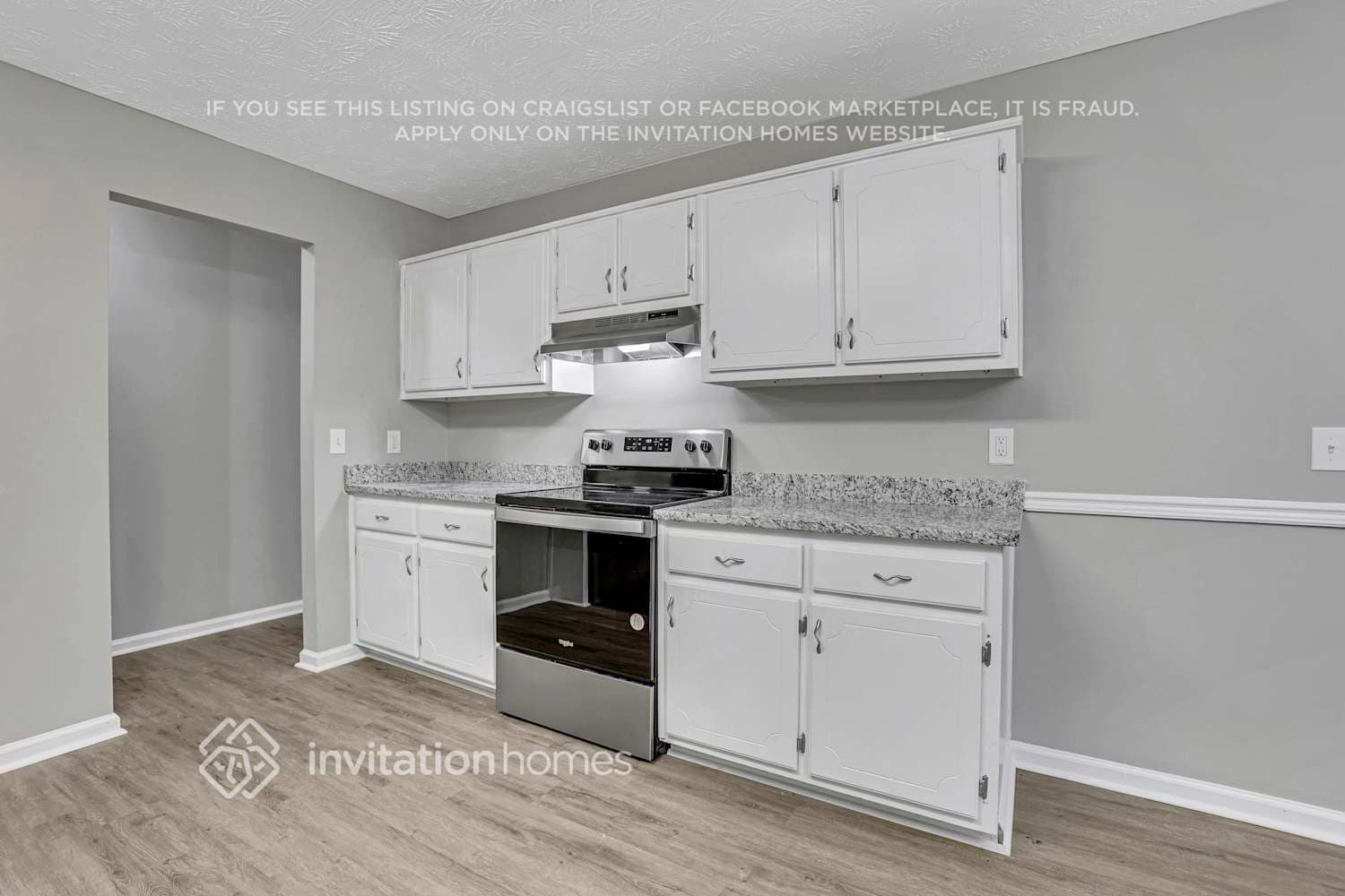 Building Photo - 495 Mountainview Dr