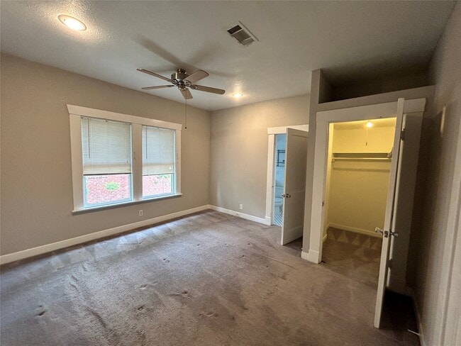 Building Photo - 1639 Norfolk St