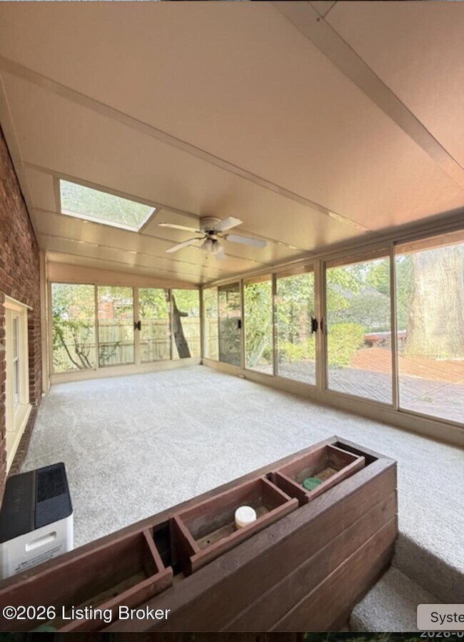 Building Photo - 7319 Keisler Way