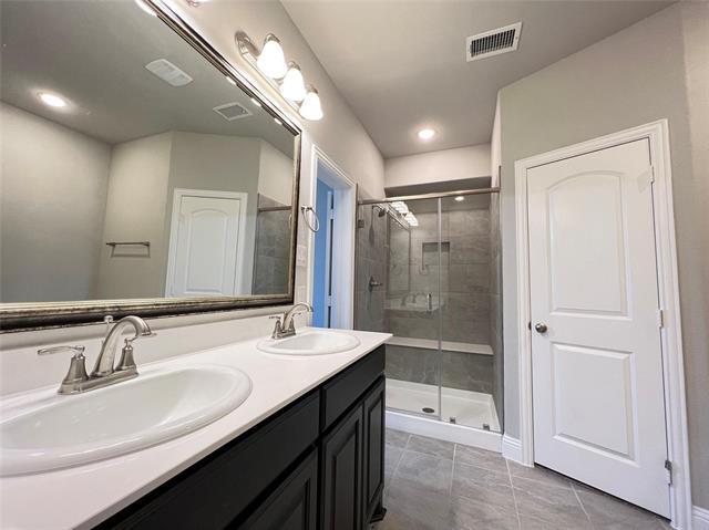 Building Photo - 2813 Pronghorn Dr