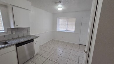 Building Photo - 4626 Quailgate Dr