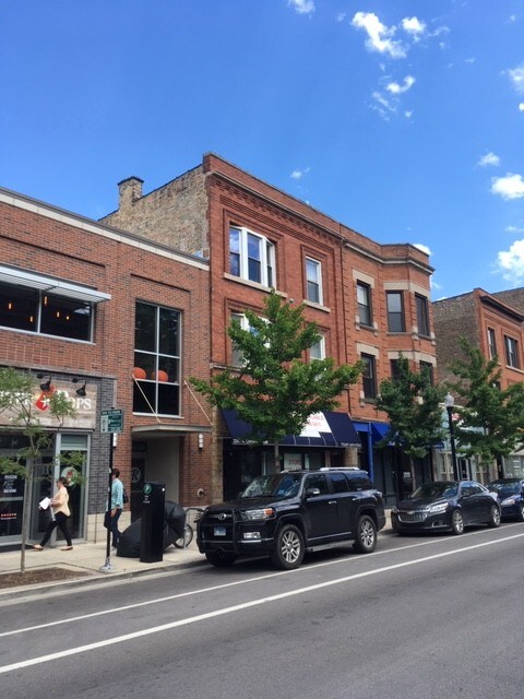 Primary Photo - 3341 N Lincoln Ave