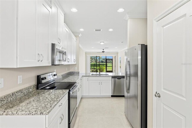 Building Photo - 12710 Sorrento Wy