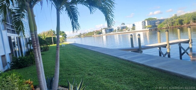 Building Photo - 5550 N Ocean Blvd
