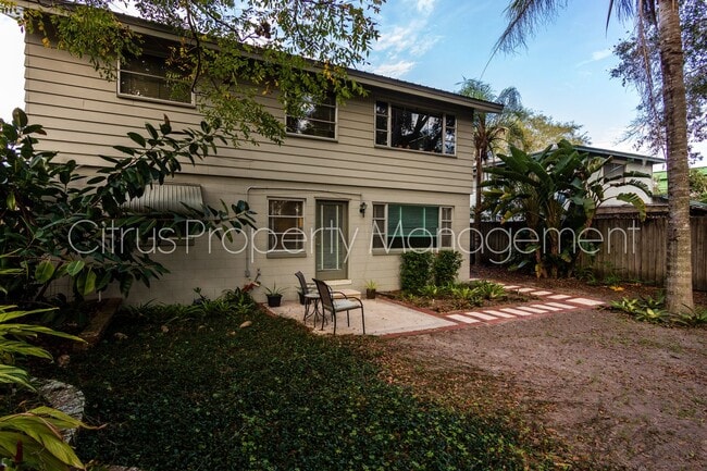 Building Photo - Charming Apartment in Thornton Park