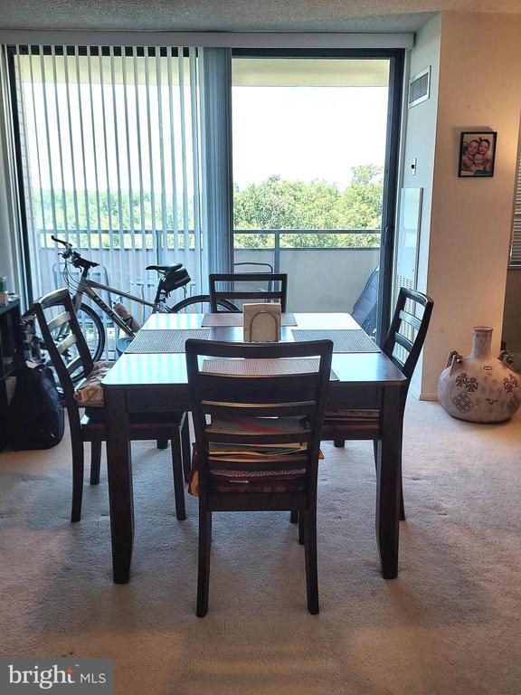 Building Photo - 5225 Pooks Hill Rd