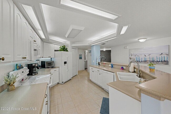 Building Photo - 8924 Puerto Del Rio Dr