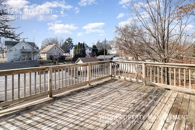 Building Photo - 1254 Beech St